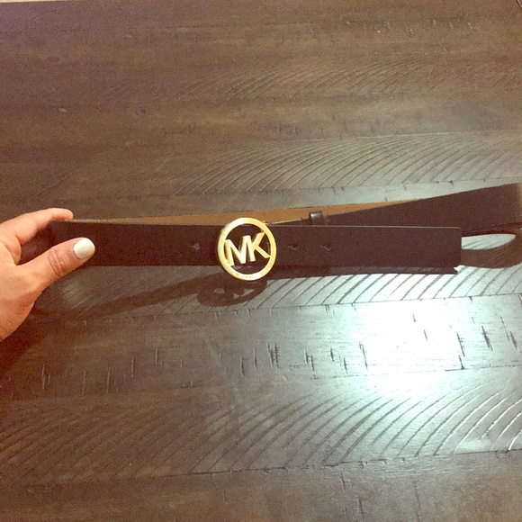 Michael Kors Accessories - MK BELT